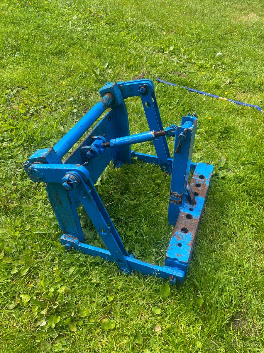 Ramena na traktor