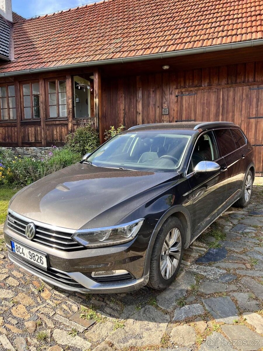 VW Passat Alltrack 2016, 190 000 km, DSG, 2. majitel