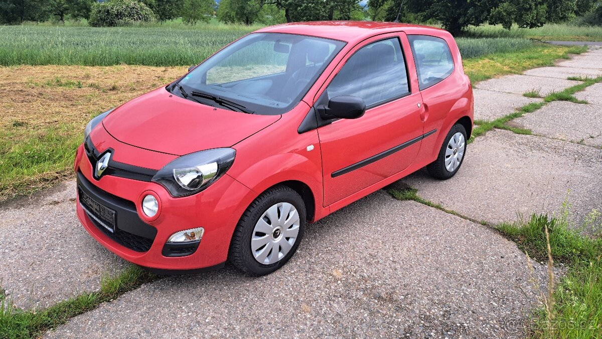 Renault Twingo 1,2i 55 kW, 2013, 100000km, klima