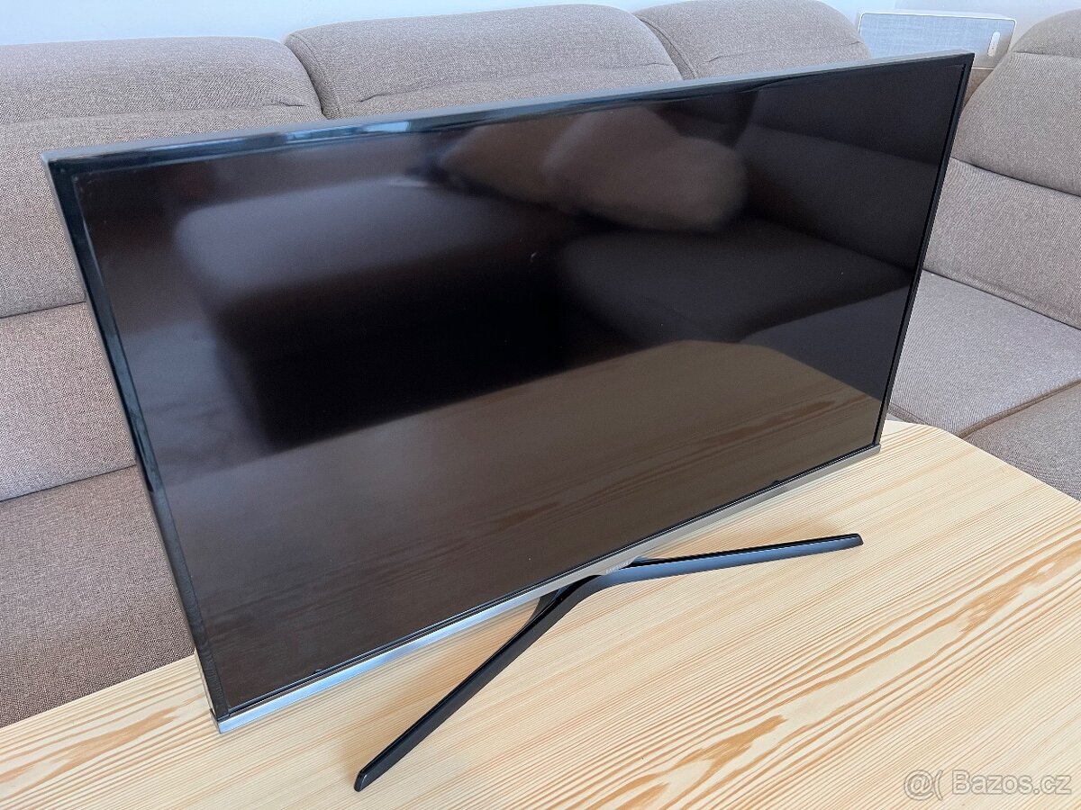 Televizor Samsung UE32J5100 LED Full HD