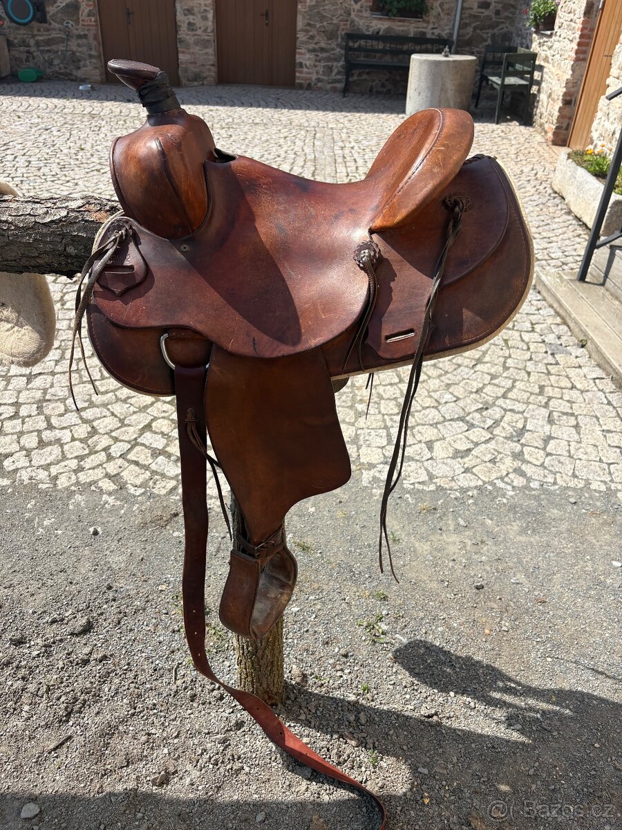Westernové sedlo