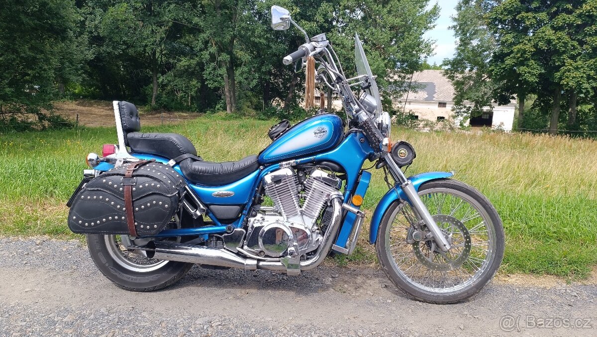 Suzuki Intruder VS 800