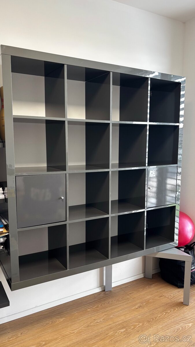 Policový systém na zeď Ikea, 150x150x39 cm