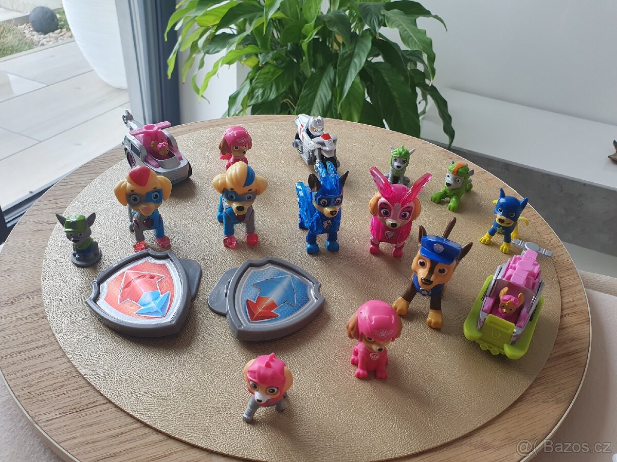 Tlapková patrola, různé figurky