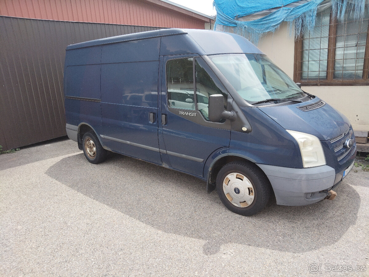 FORD TRANSIT OBJEM 2.2