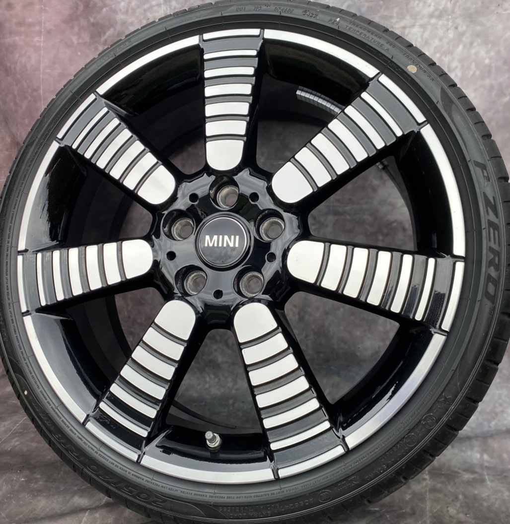 Letní sady alu Mini Cooper 205/40R18 86W