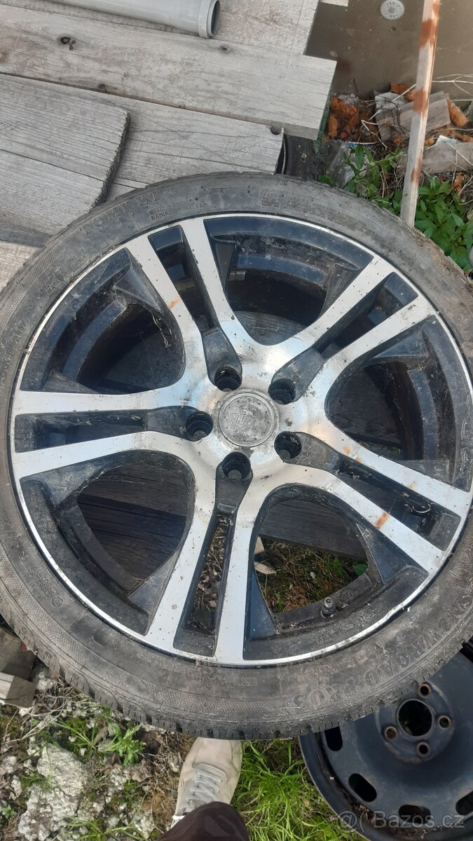 Prodám 3x alu kolo r17 5x100 s pneu -
