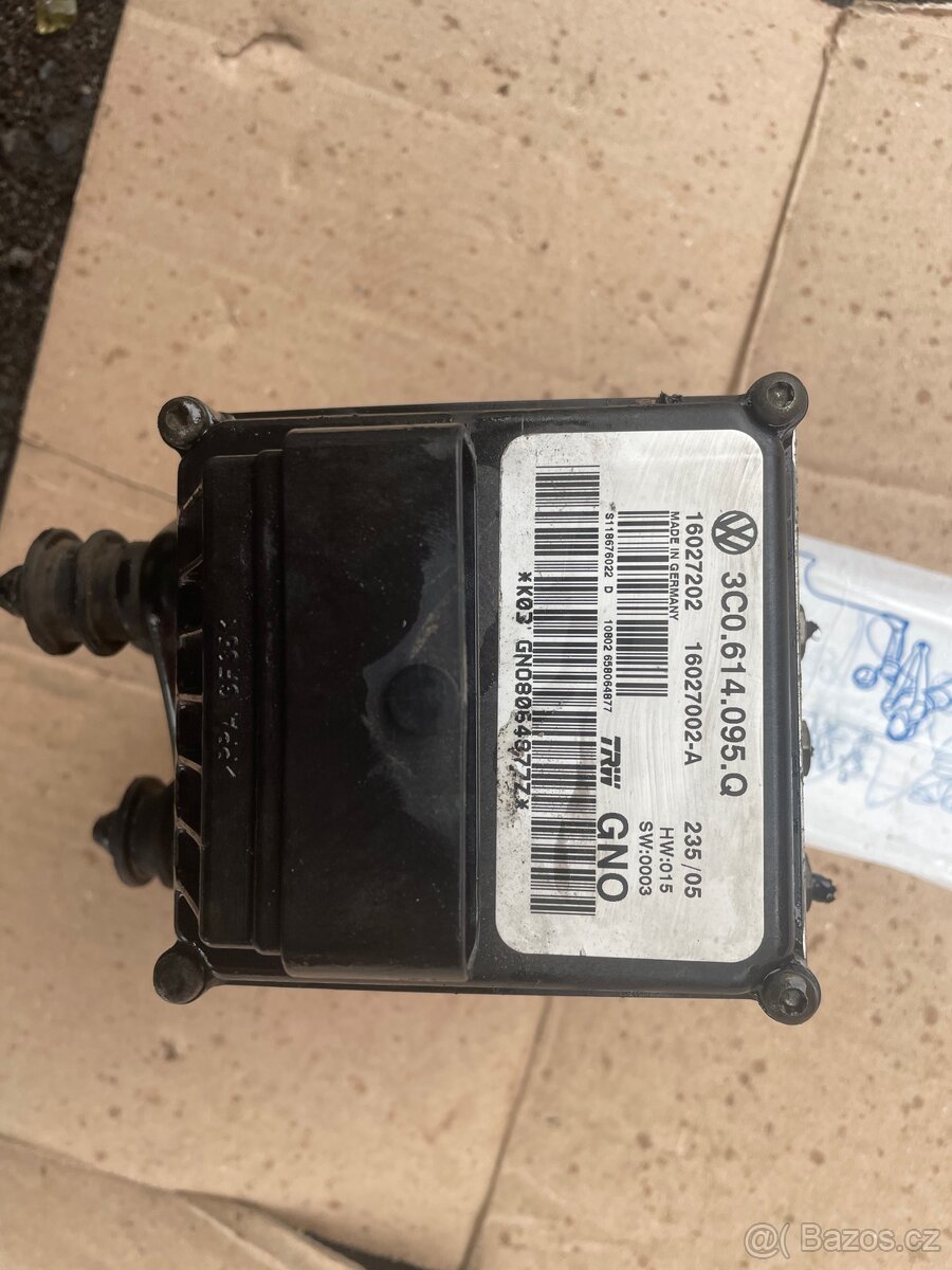 Řídicí jednotka ABS Vw passat b6