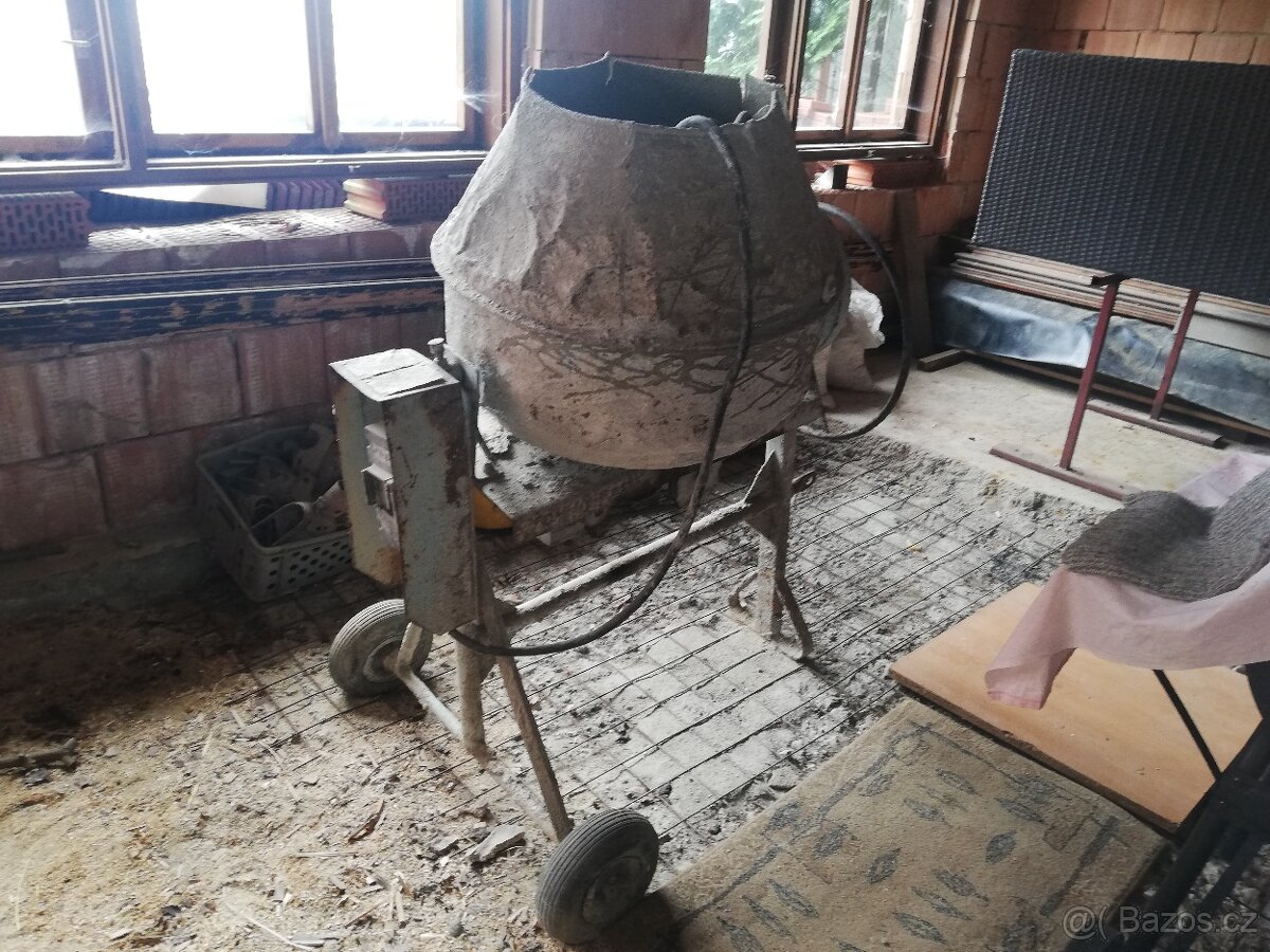 Míchačka na beton