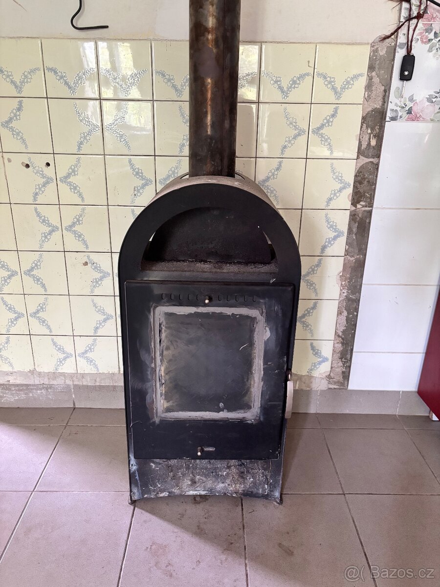 Krbové kamna 1500kč