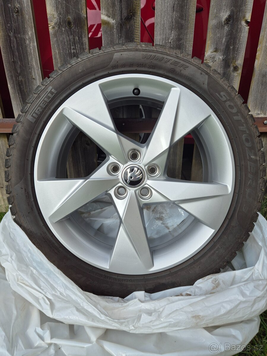 Zimní sada Škoda Scala 205/55 R17 93V