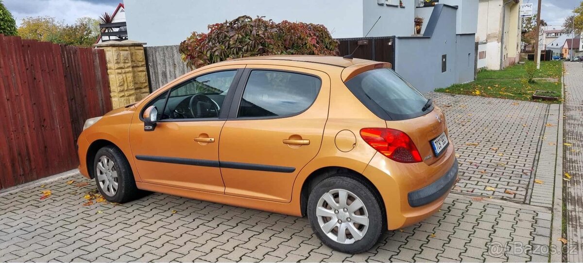 Peugeot 207