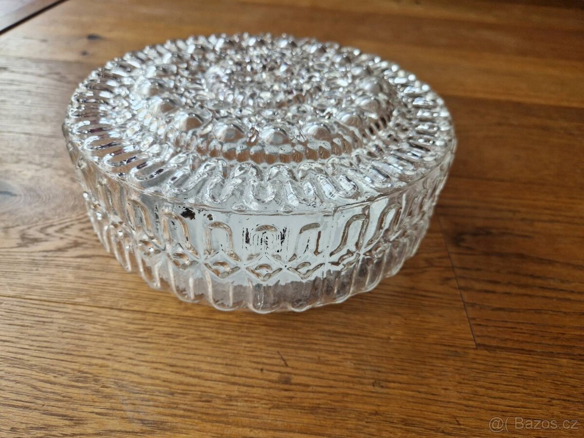 Stropní světlo Massive, 60W, retro vzhled