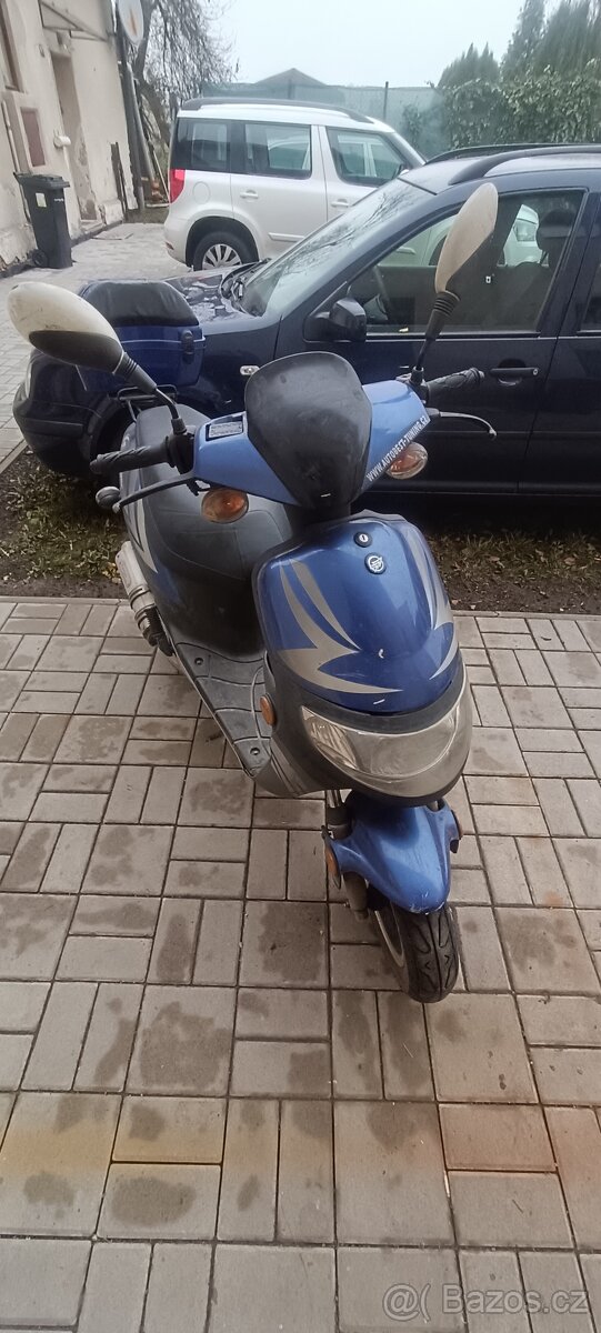 Prodám skútr Keeway