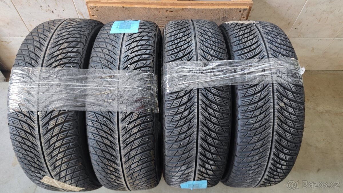 235/60/18 R18  zimní pneu Michelin