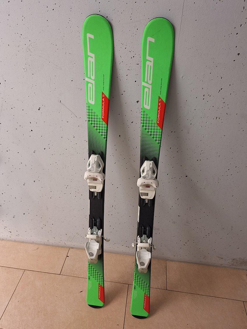 Sjezdové lyže juniorské Elan Formula 130 cm