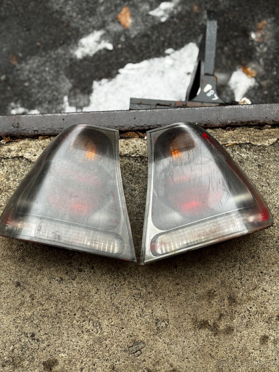 BMW e46 compact světla