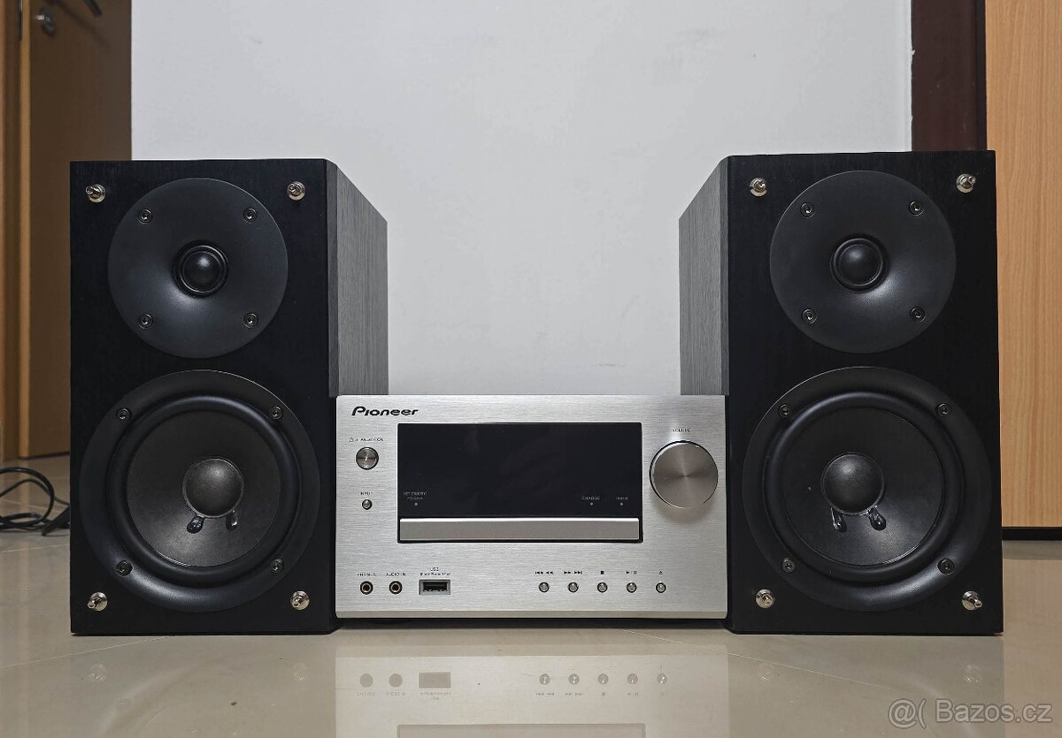 Pioneer X-HM71 / Airplay / USB / FM /SUB