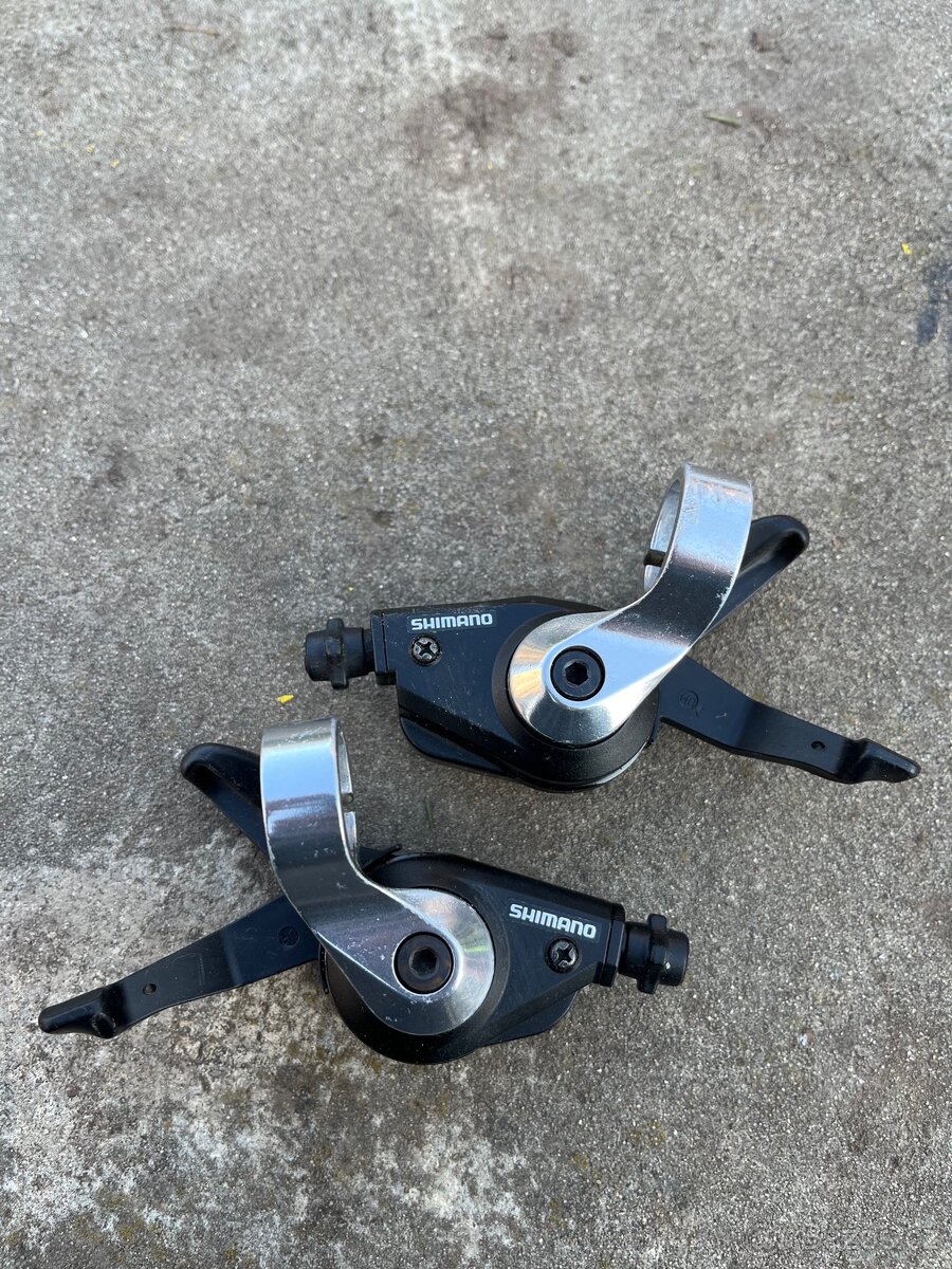 Řazení Shimano STX RC SL-MC38