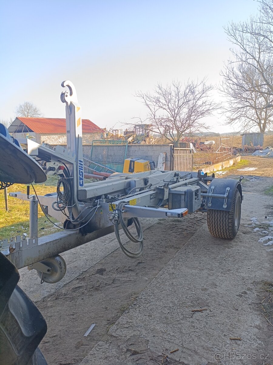 Nosič kontejnerů CTS Charvát 05-32 K