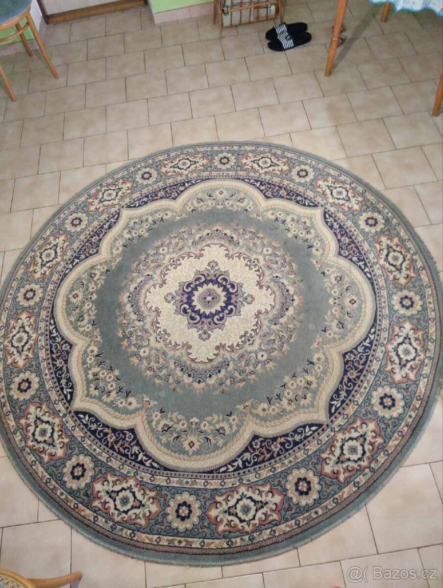 Kulatý vlněný koberec 200 cm