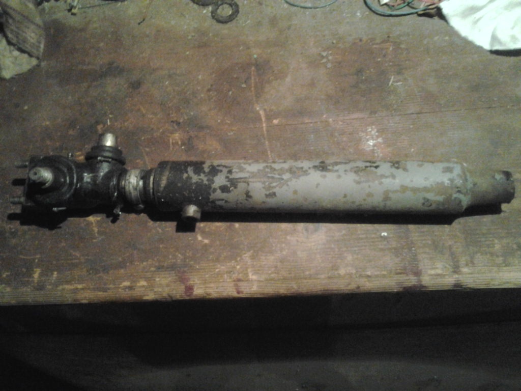 Posilovač řízení Zetor