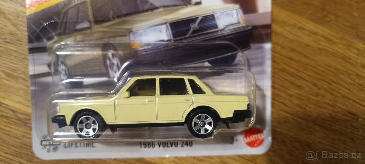 Matchbox VOLVO 240, 1986