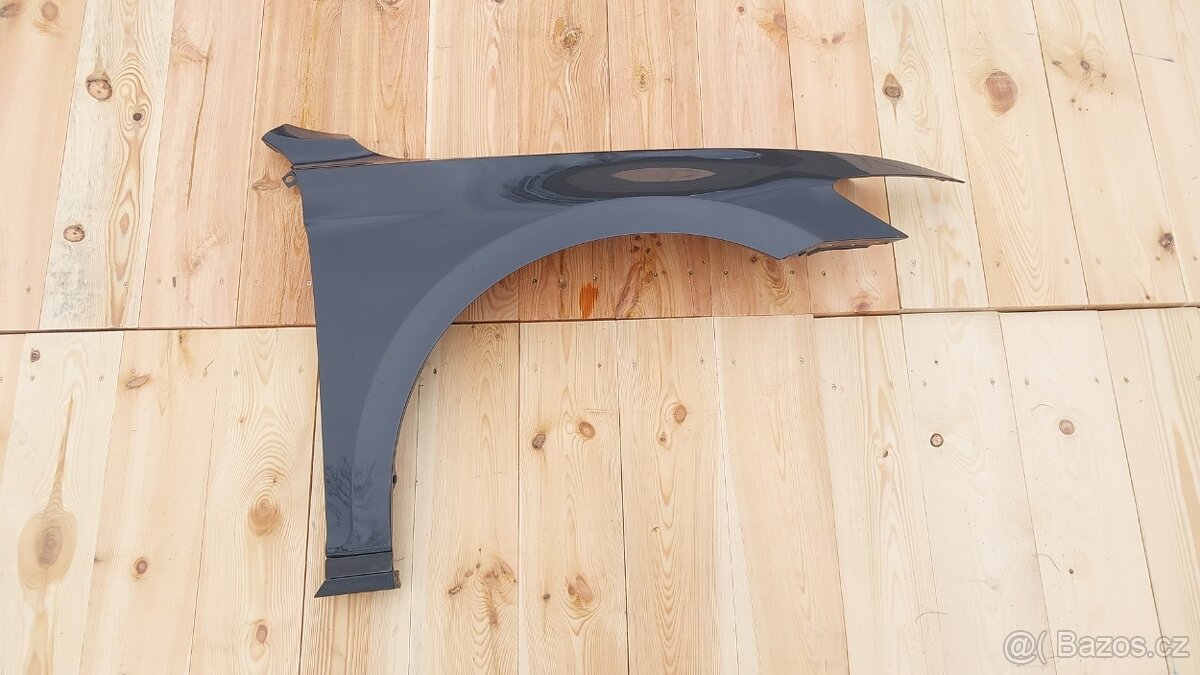 VW Passat B8 – Blatník PP LR7H šedý