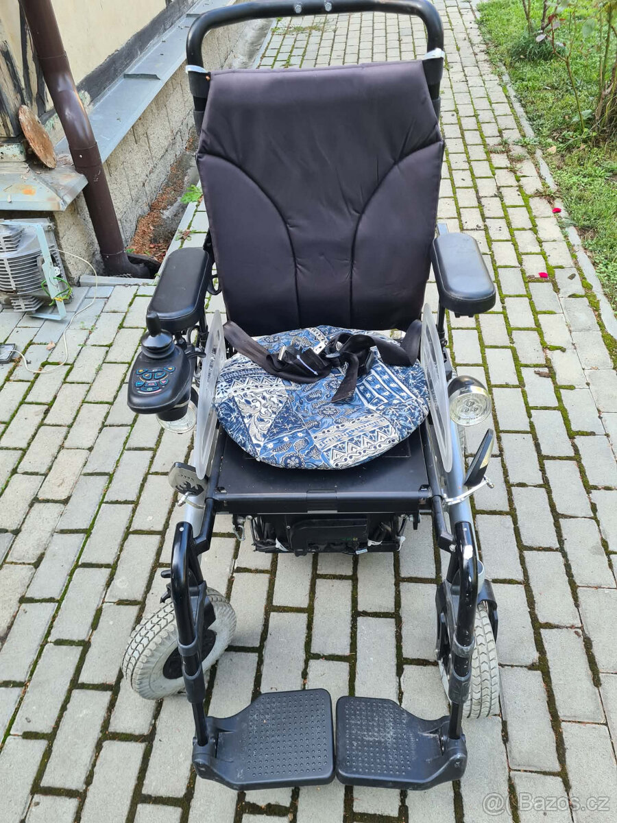 Elektrický invalidní vozík Ottobock