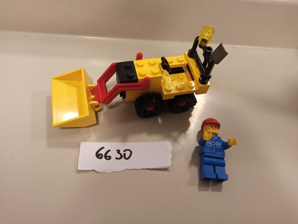 LEGO Town 6630 Bucket Loader