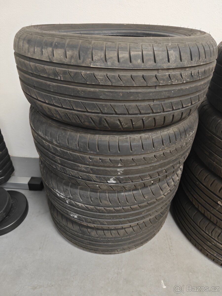 Sada 4ks letních  pneu Dunlop Sport Blue Response 205x55 R16