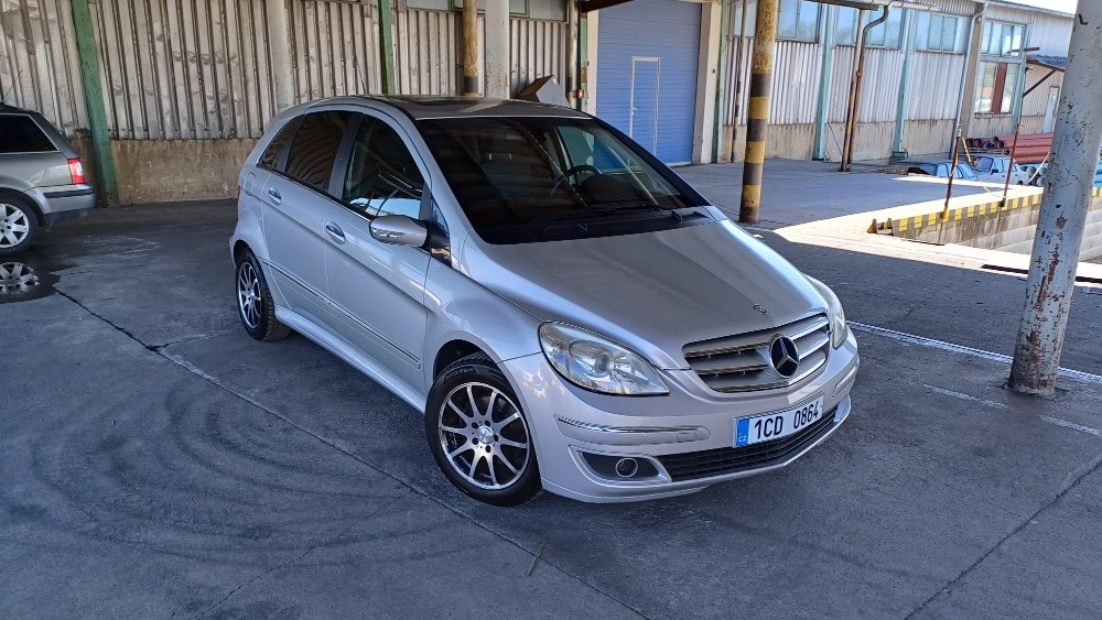 mercedes b200 2.0 BENZIN 105 kw ( velmi pekny )