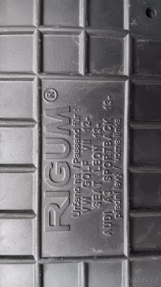 Koberce gumové VW Golf VII