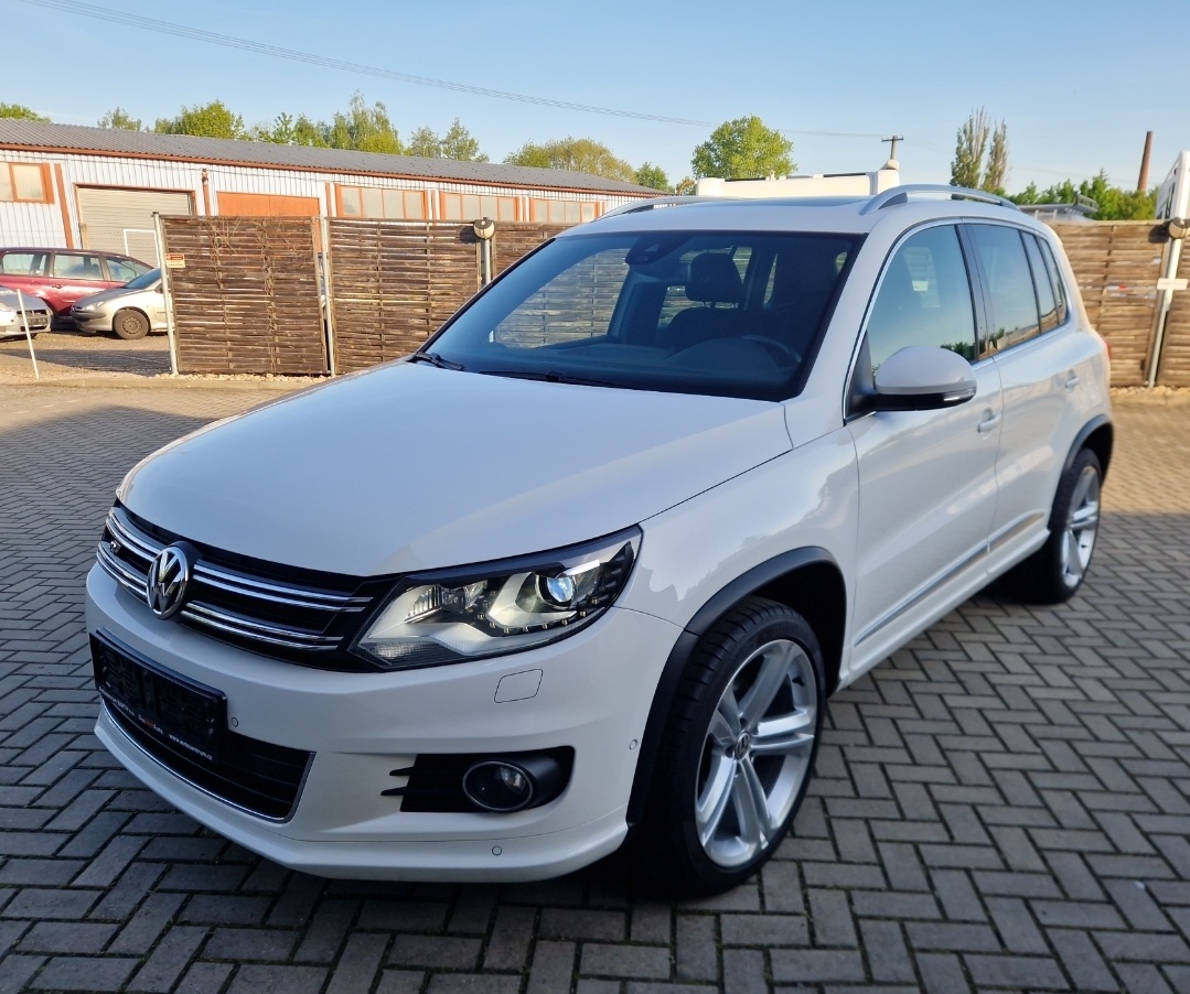VW Tiguan 2.0TDI 103kW R-line 4Motion DSG Tažné Webasto 2012