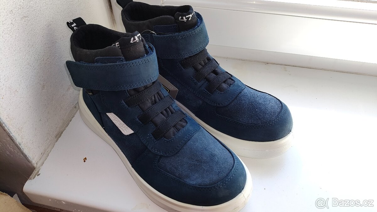 Nové boty Superfit vel. 35