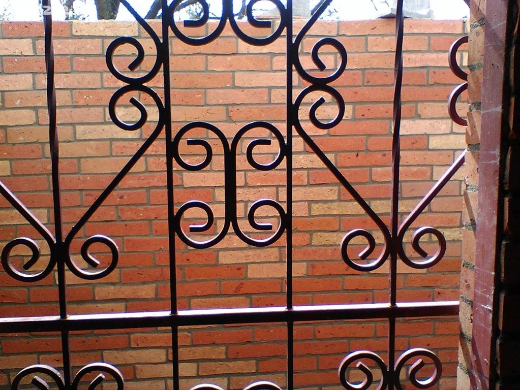 CIHLOVÝ OBKLAD RUBOVÝ (střed cihly)