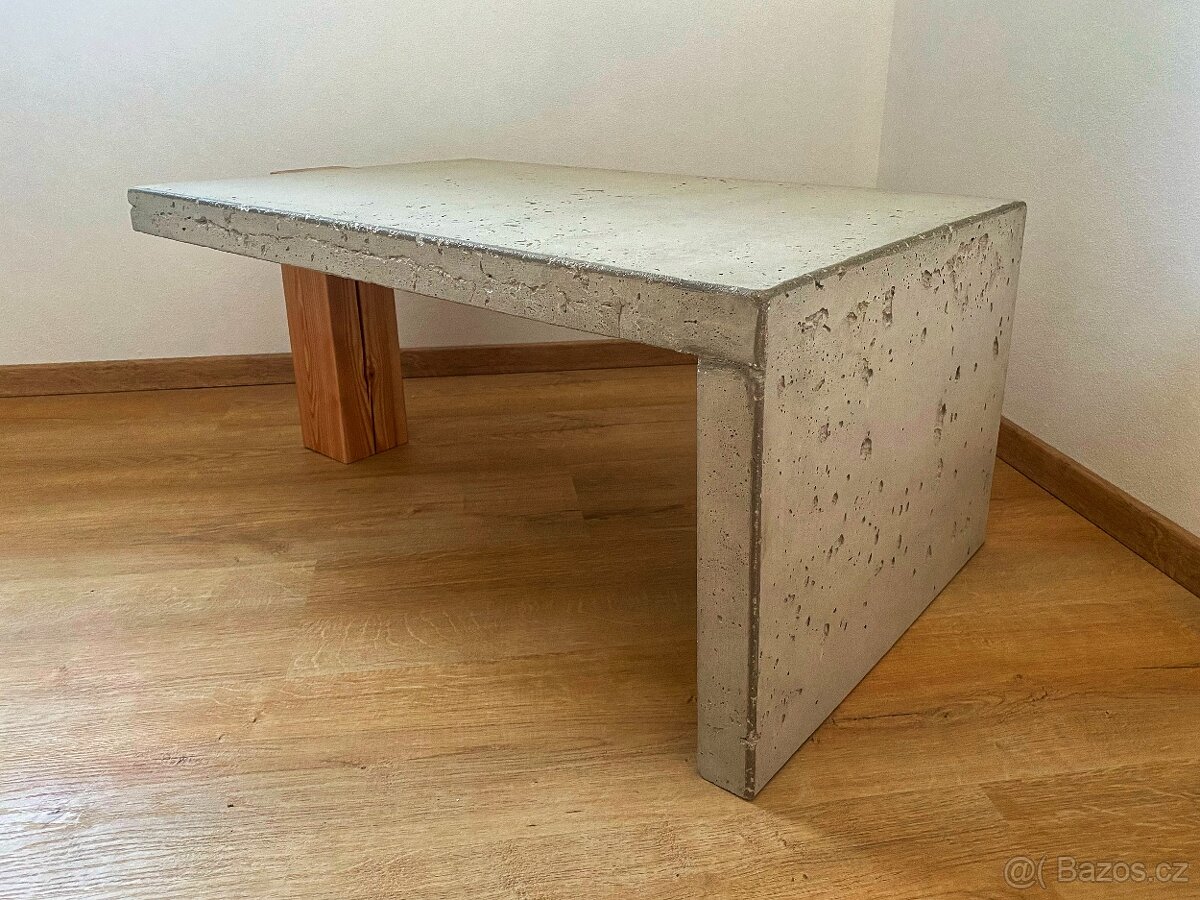 Betonový konferenční stolek