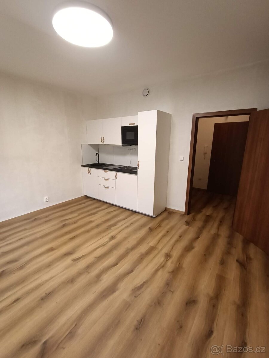 Hledáme práce Rekonstrukce bytu a domu