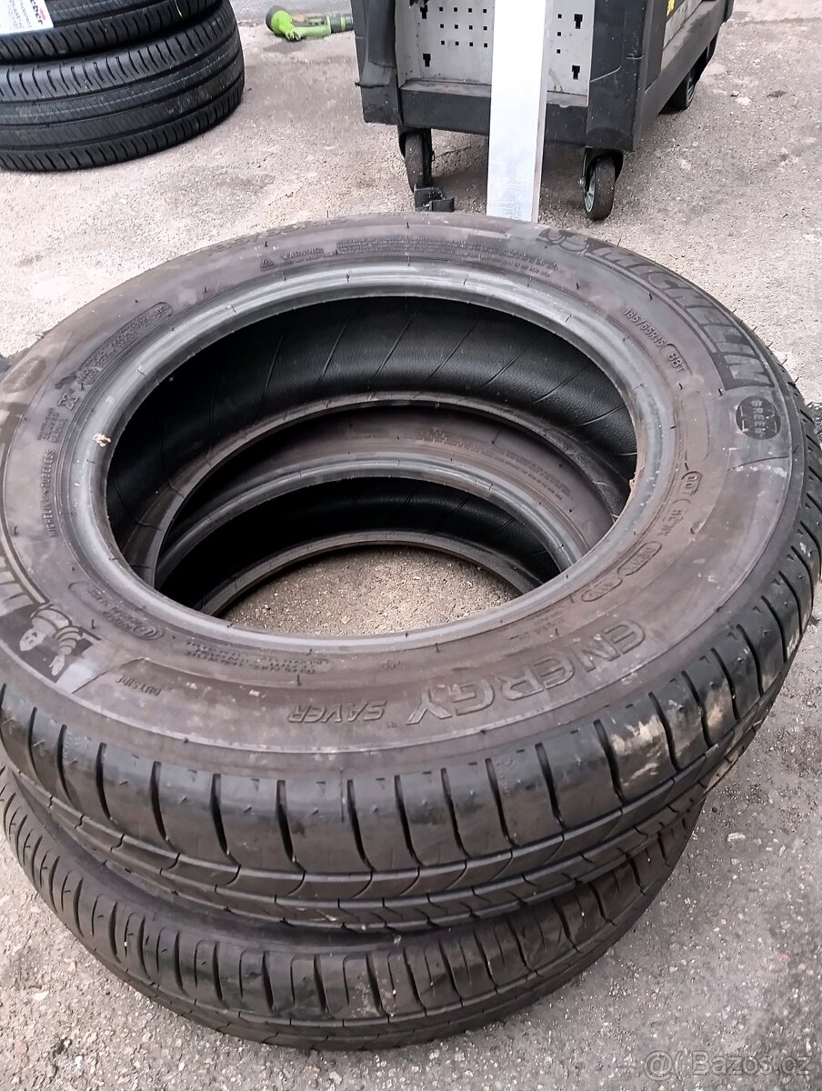 Nové pneu 185/65 R15