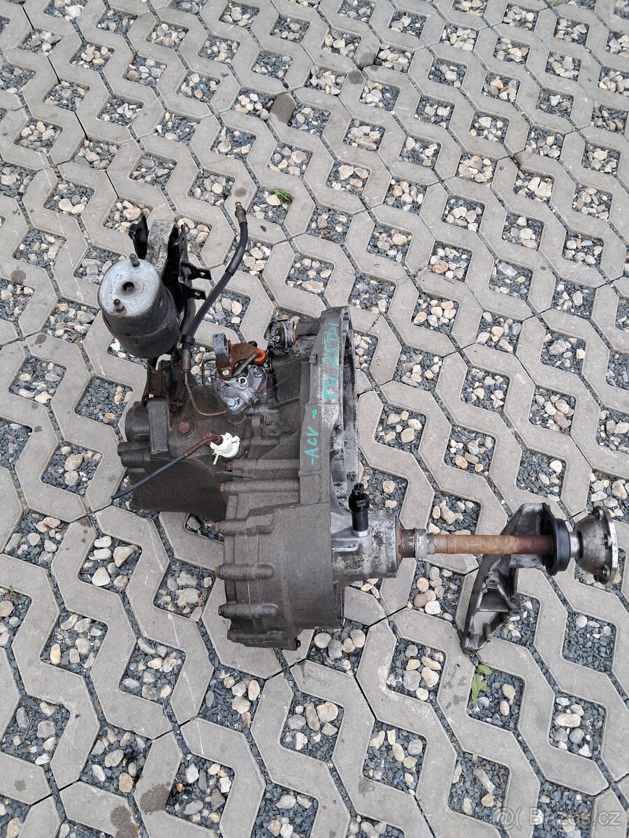 Převodovka manuální 2,5 tdi 74kw T4 top stav