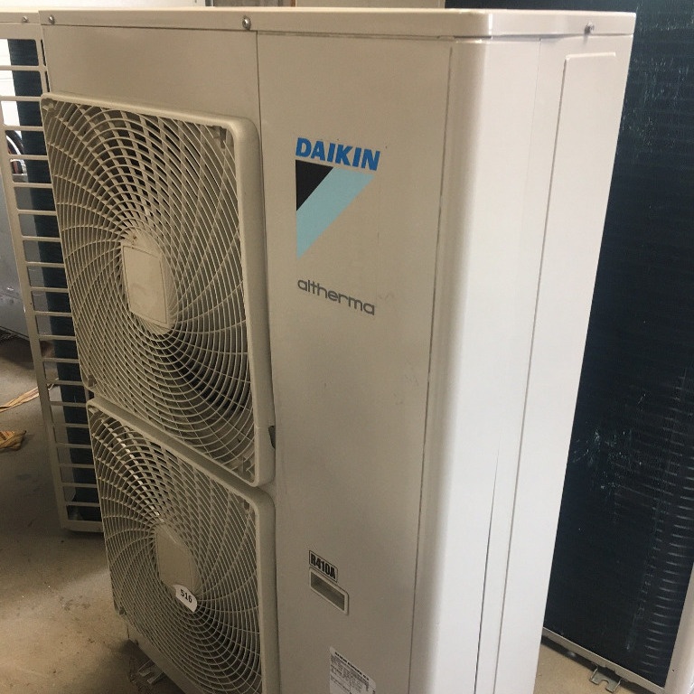 Vysokoteplotní tepelné čerpadlo Daikin Altherma ERSQ 16 Kw