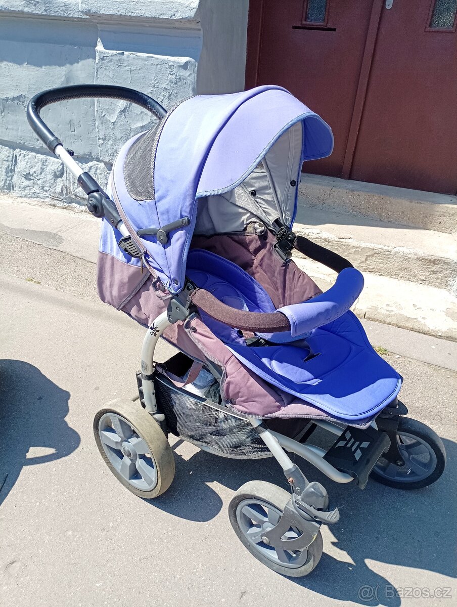 Kočárek X-lander