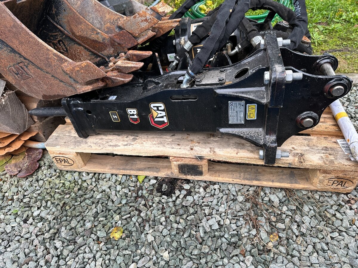 Caterpillar 301.6 minibagr