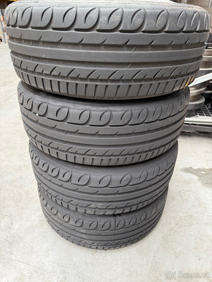Set letnich pneu - alu BMW (E87) 205/50/17
