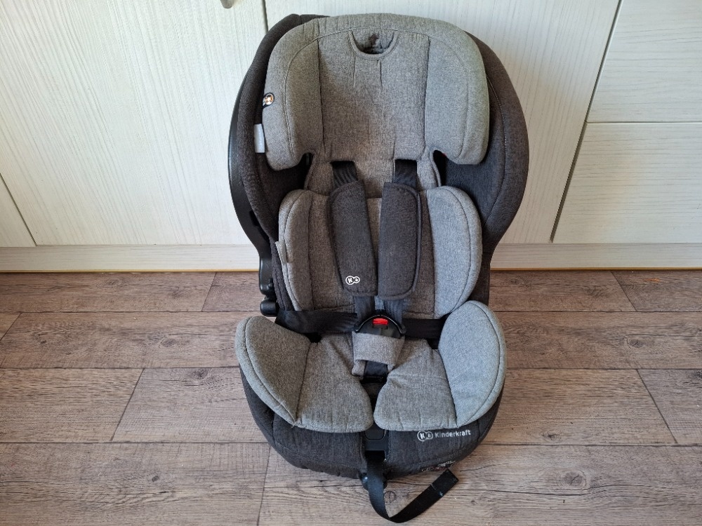 Autosedacka Kinderkraft 2019