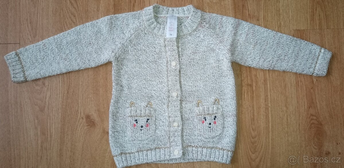 Svetr vel. 74 Baby club