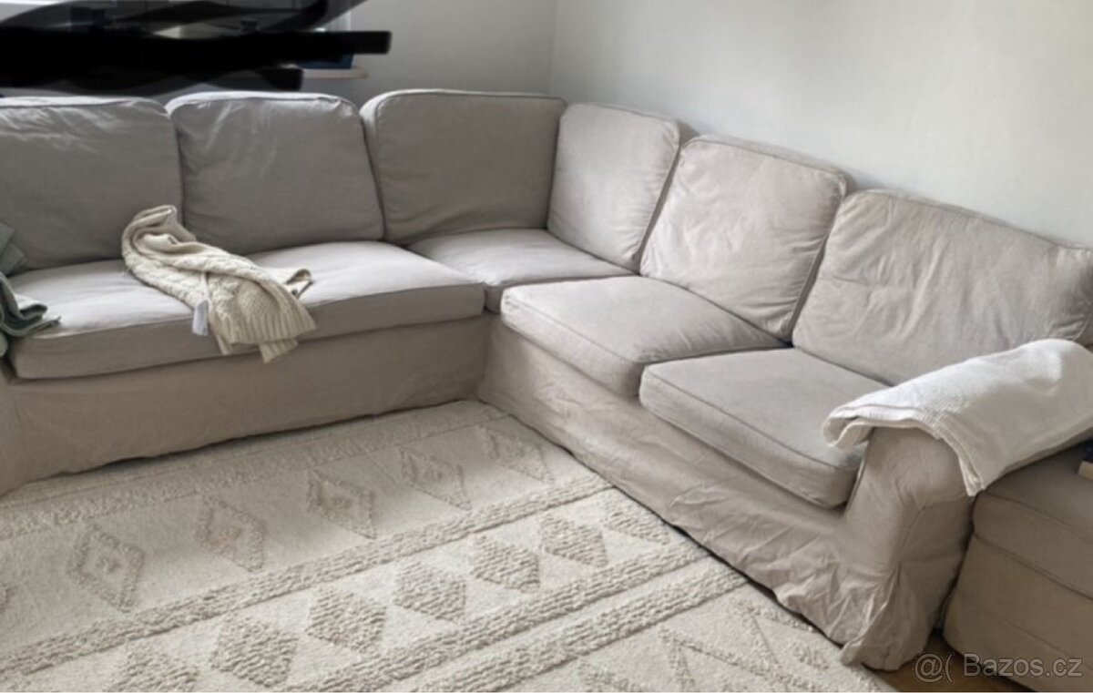IKEA Sedacka EKTROP