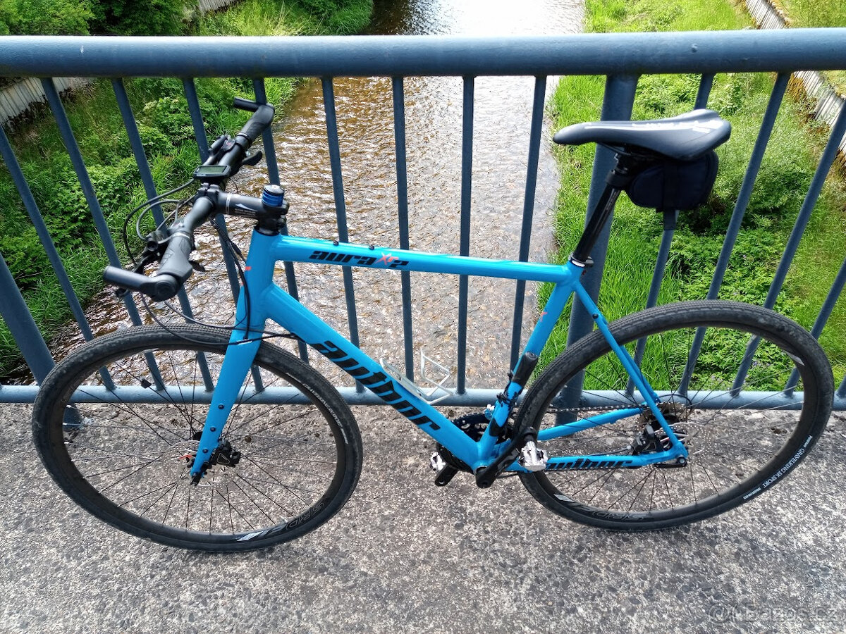 Gravel kolo - Author Aura XR2