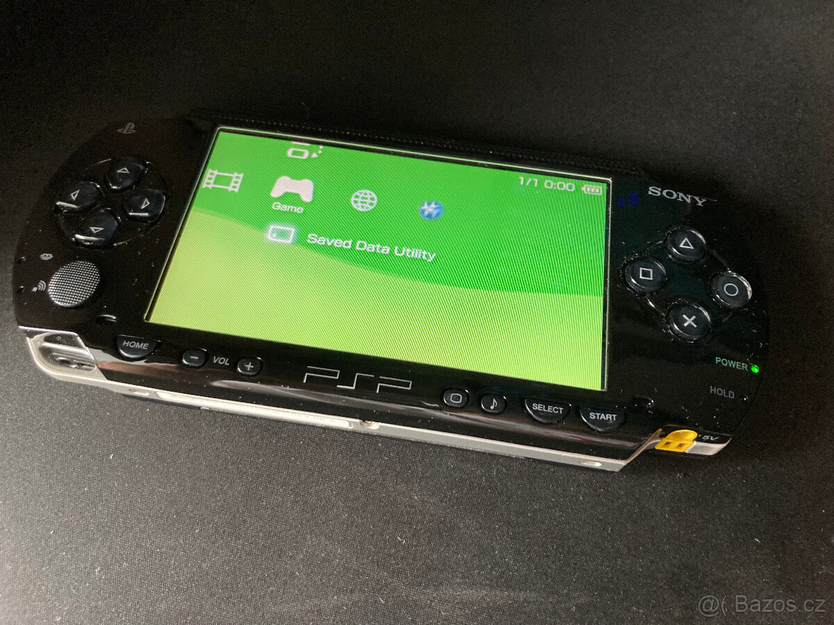 PSP Piano Černá