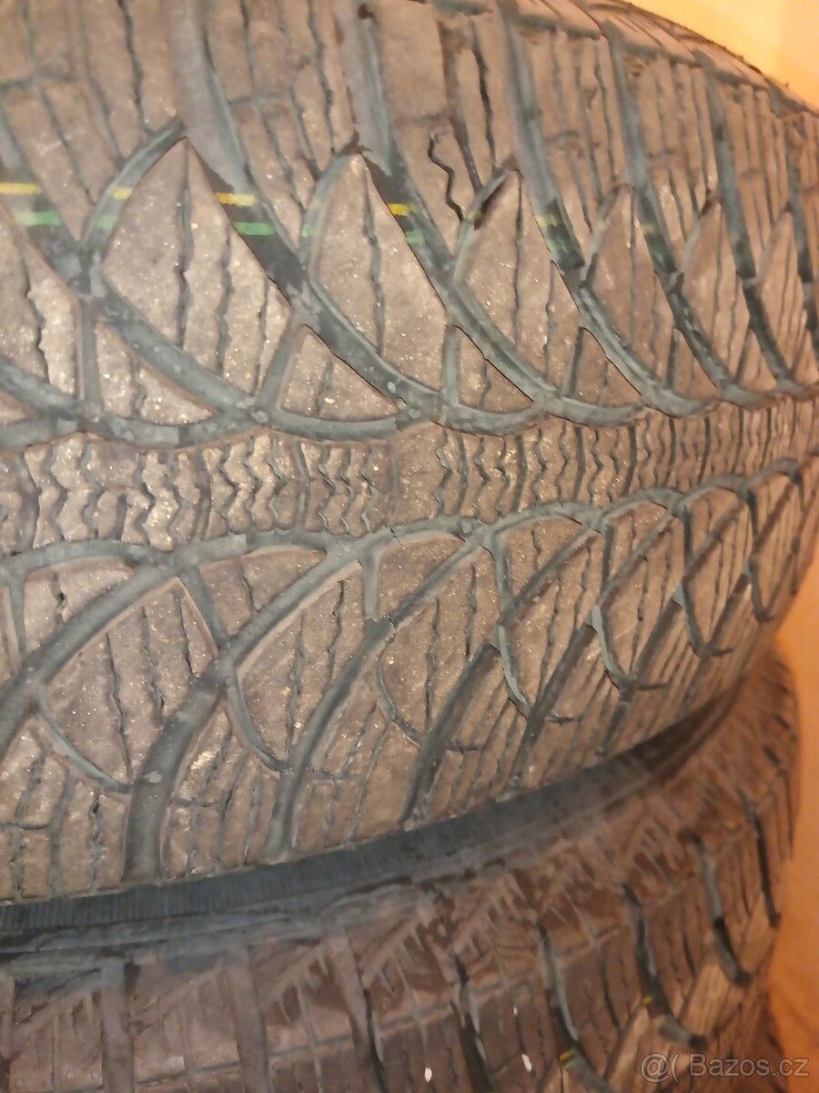Zimní pneu 185/65 R15 88 Z + disky